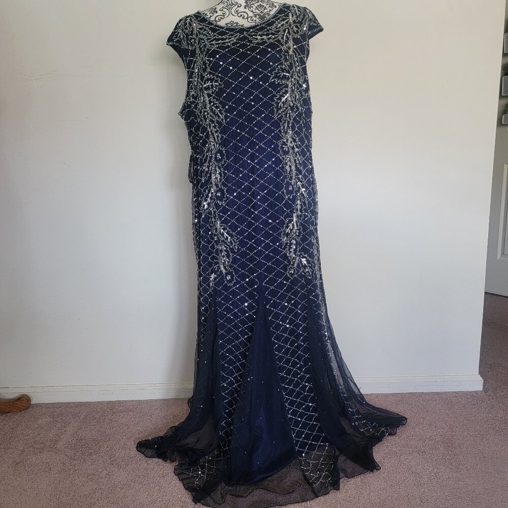 Prelude Formal Beaded Sleeveless Dress Women's Size 20W